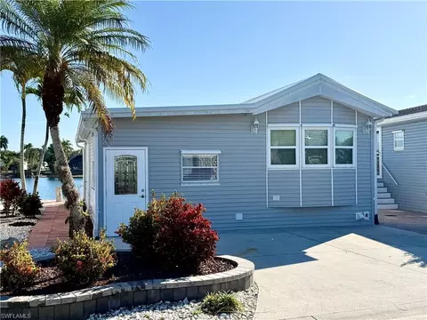 531 Cheetah Dr #531, Naples, FL 34114