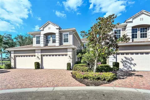 4722 Stratford Ct #1901, Naples, FL 34105