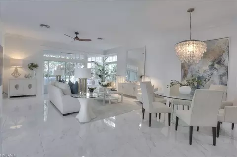 114 Amblewood Ln #9-903, Naples, FL 34105
