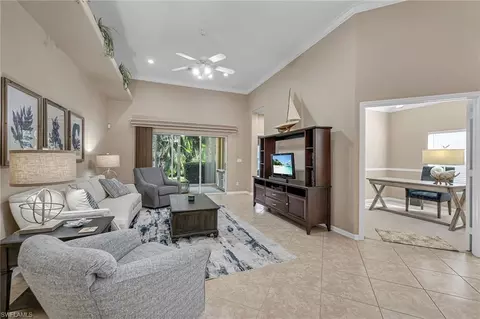 Living - 104 Glen Eagle Cir, Naples, FL 34104 photo 3 of 4