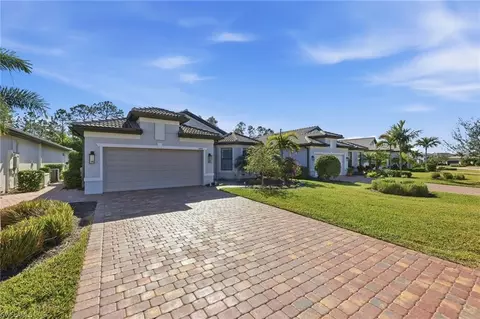 6844 Winding Cypress Dr, Naples, FL 34114