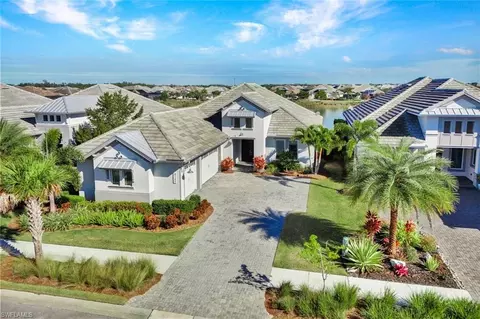 6161 Megans Bay Dr, Naples, FL 34113