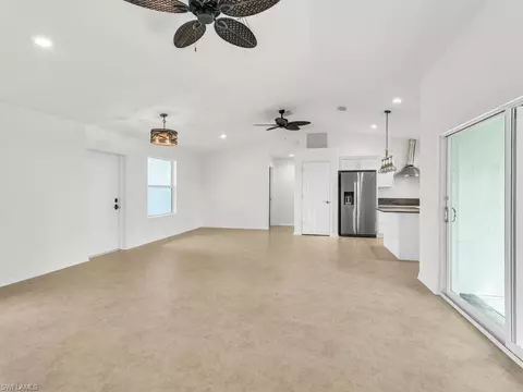 Living - 200 Cays Dr, Naples, FL 34114 photo 4 of 7