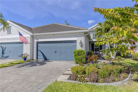 2199 Marquesa Cir, Naples, FL 34112