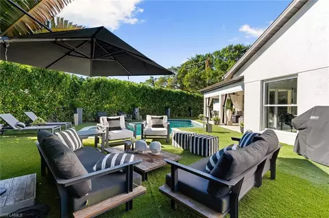 2570 Crayton Rd, Naples, FL 34103 photo 8