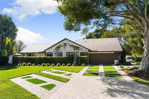 2570 Crayton Rd, Naples, FL 34103 photo 38