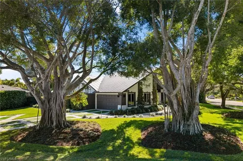 2570 Crayton Rd, Naples, FL 34103 photo 37