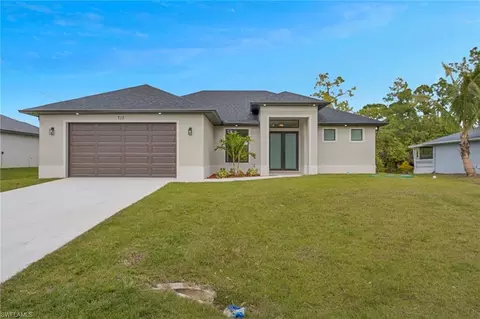 717 Theodore Vail St E, Lehigh Acres, FL 33974