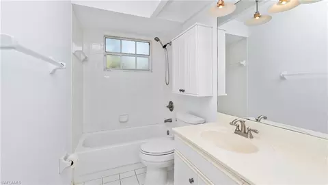 Bath - 60 Brampton Ln, Naples, FL 34104 photo 2 of 3