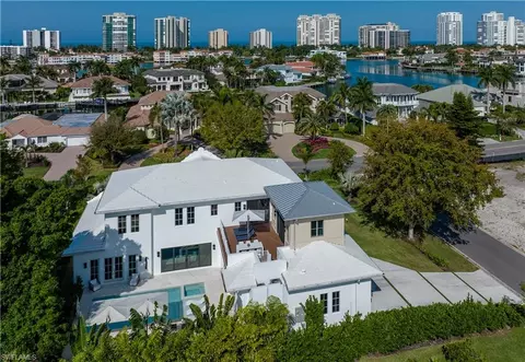 3770 Crayton Rd, Naples, FL 34103 photo 22