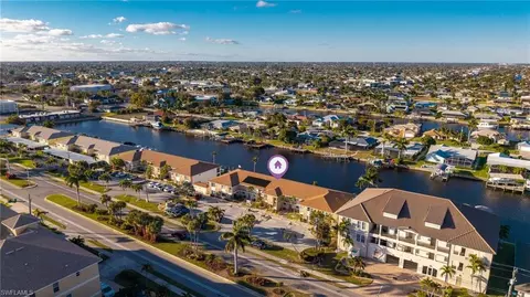 1705 Beach Pkwy #207, Cape Coral, FL 33904