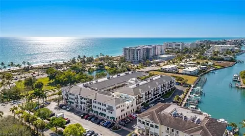 1400 Gulf Shore Blvd N #312, Naples, FL 34102