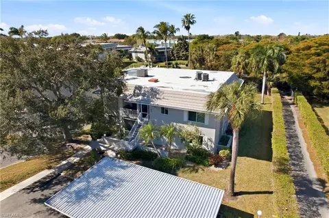 Exterior - 215 Cypress Way E #E3, Naples, FL 34110 photo 14 of 15