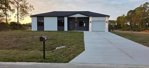 1016 Butler St E, Lehigh Acres, FL 33974