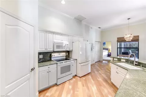 Kitchen - 302 Sawgrass Ct, Naples, FL 34110 photo 1 of 4