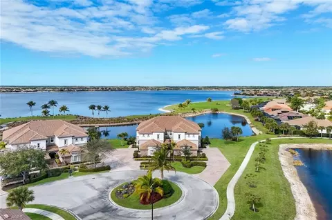 9060 Siesta Bay Dr #101, Naples, FL 34120