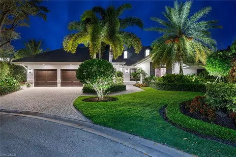 701 Tamarind Ct, Naples, FL 34108