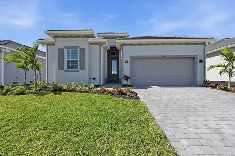 15721 Raveneli Ct, Fort Myers, FL 33908