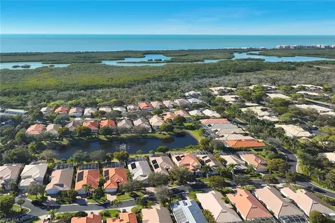 View/Area - 377 Mallory Ct, Naples, FL 34110 photo 5 of 7