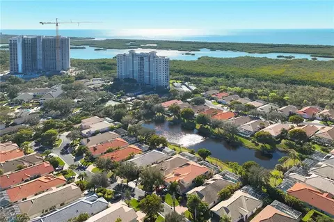 View/Area - 377 Mallory Ct, Naples, FL 34110 photo 4 of 7