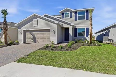 18726 Marlin Kite Ln, North Fort Myers, FL 33917