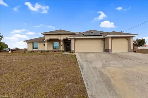 1747 NW 16th Ter, Cape Coral, FL 33993
