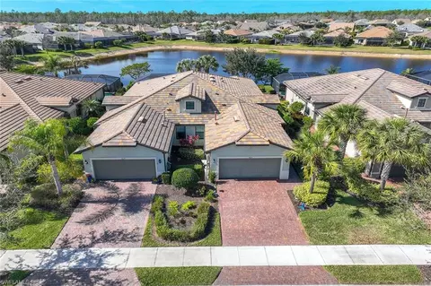 7639 Jacaranda Ln, Naples, FL 34114 photo 32