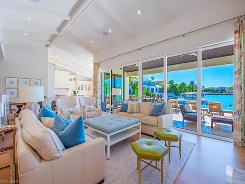 440 Spring Line Dr, Naples, FL 34102 photo 6