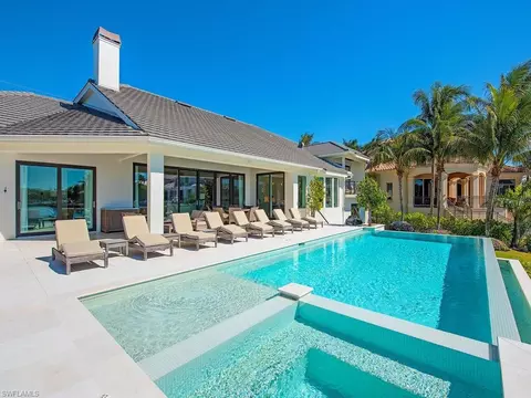 440 Spring Line Dr, Naples, FL 34102 photo 4
