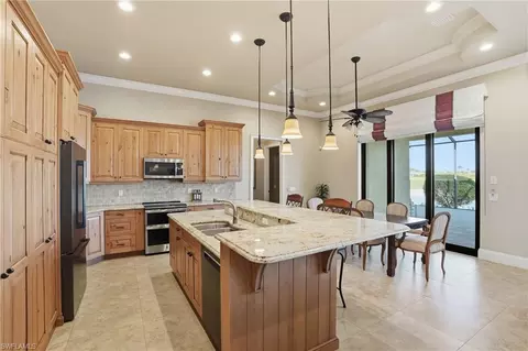 18024 Bluewater Dr, Naples, FL 34114 photo 5