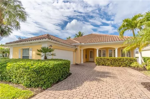 7337 Donatello Ct, Naples, FL 34114