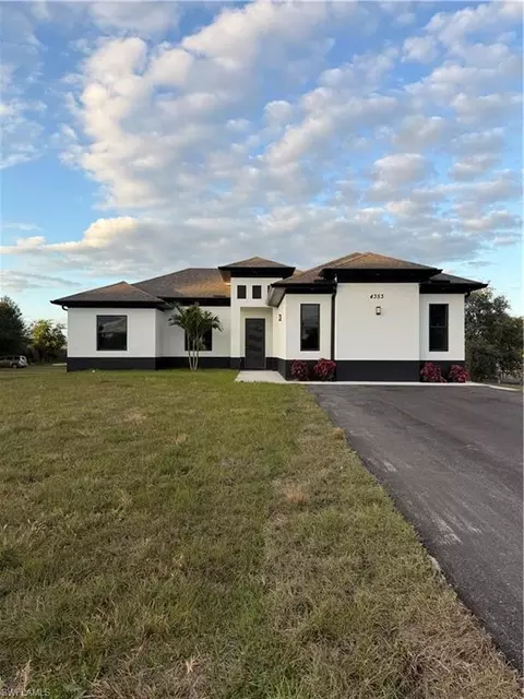 4353 22nd Ave NE, Naples, FL 34120