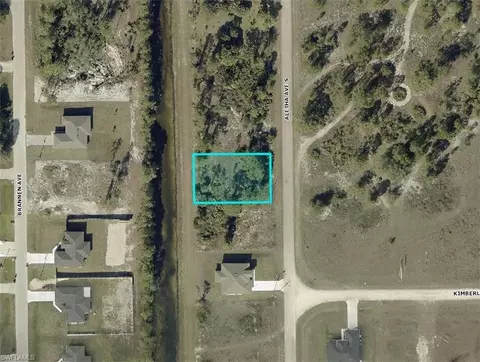 718 Aletha Ave S, Lehigh Acres, FL 33974