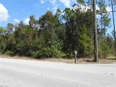 50 Nn Everglades Blvd N, Naples, FL 34120