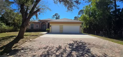 1440 16th Ave NE, Naples, FL 34120
