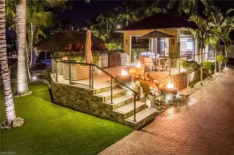 13323 Snook Cir, Naples, FL 34114