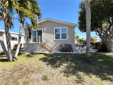 4750 Lantern Ln W, Estero, FL 33928 photo 25