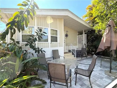 4520 Washington Way E, Estero, FL 33928 photo 2