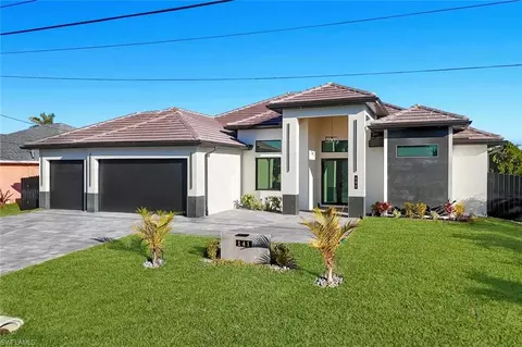 141 SE 21st St, Cape Coral, FL 33990