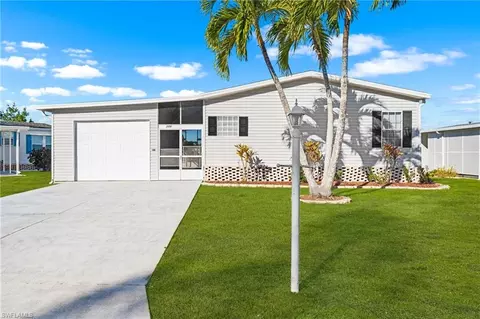 289 Riverwood Rd, Naples, FL 34114