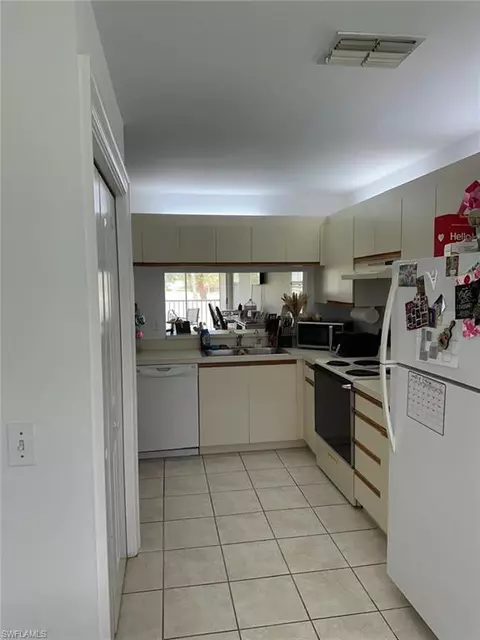 575 Augusta Blvd #8, Naples, FL 34113 photo 10