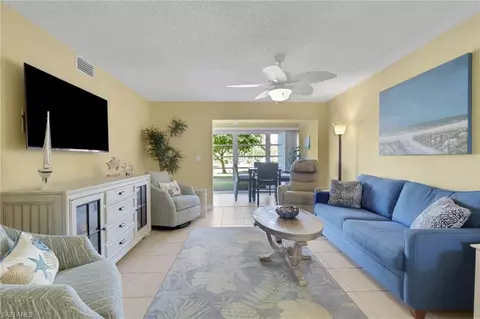 315 Saint Andrews Blvd #C5, Naples, FL 34113