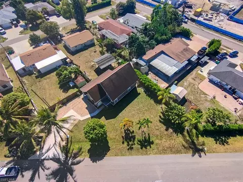 View/Area - 5248 Confederate Dr, Naples, FL 34113 photo 3 of 3