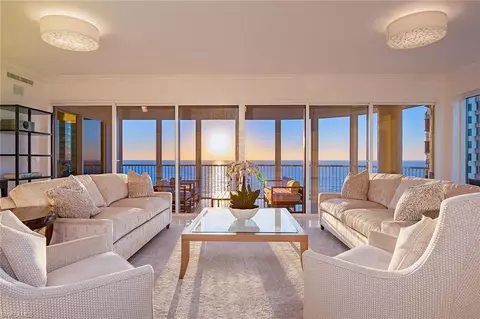 4201 Gulf Shore Blvd N #1503, Naples, FL 34103