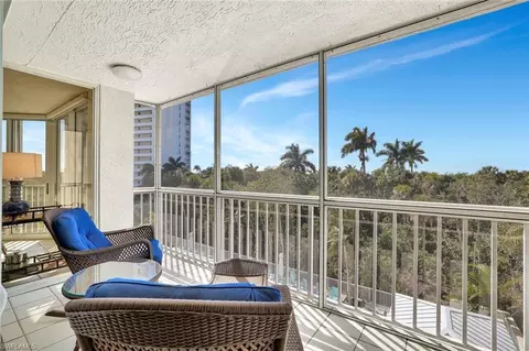 6573 Marissa Loop #302, Naples, FL 34108
