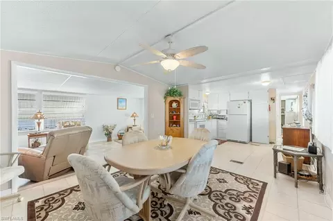 31 San Remo Cir, Naples, FL 34112