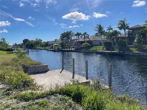 3814 SW 17th Ave, Cape Coral, FL 33914