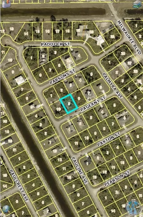 211 Pageant St, Lehigh Acres, FL 33974