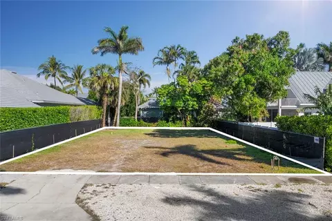 395 7th Ave S, Naples, FL 34102 photo 8