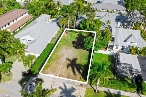 395 7th Ave S, Naples, FL 34102 photo 5